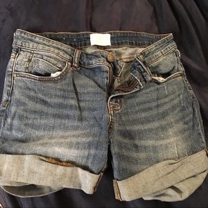 Rolled cuff Denim shorts